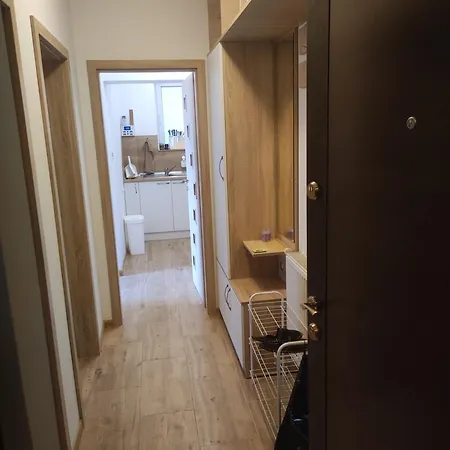 شقة асеневци *